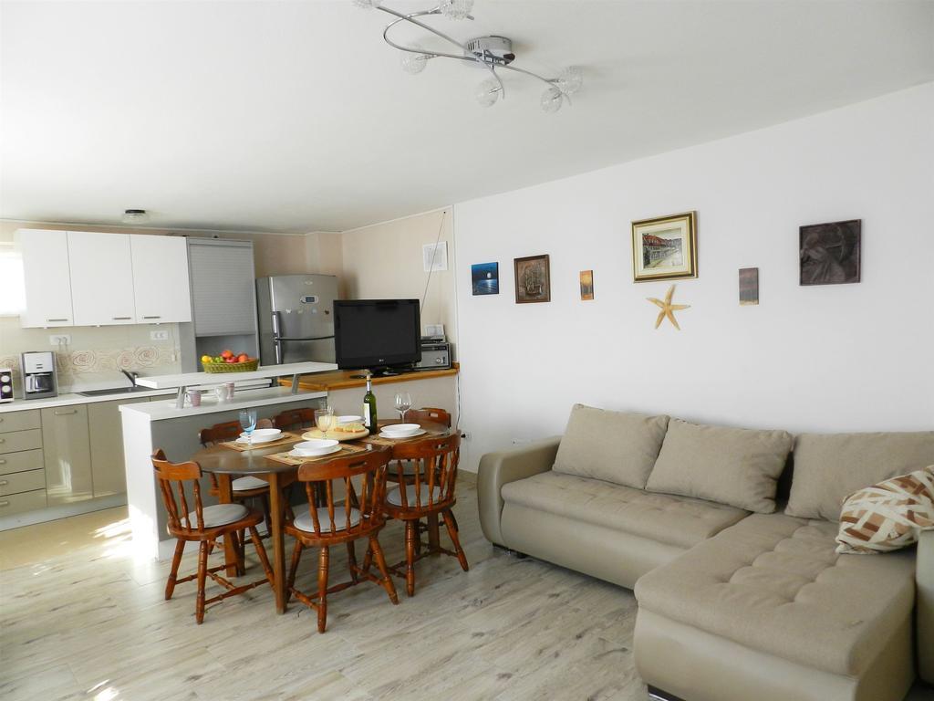 House Damir Villa Pisak Eksteriør billede